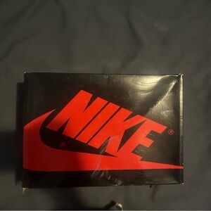 Air Jordan one patent bred